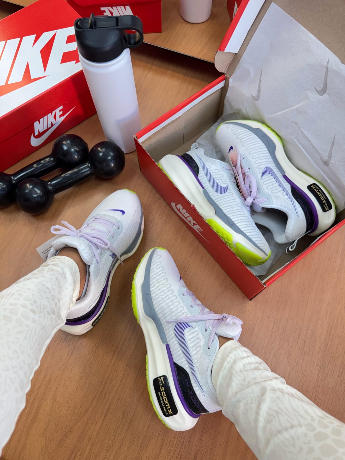 NIKE INVENCIBLE  [VÁRIAS CORES]